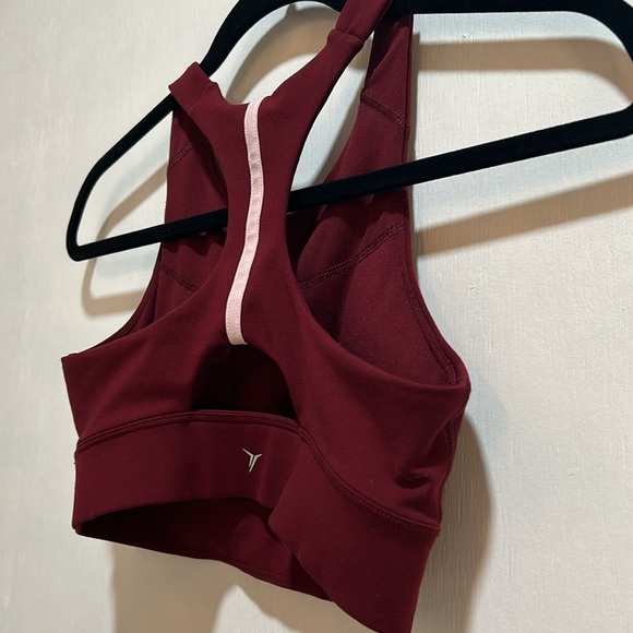 OLD NAVY SPORT BRA XS HIGH SUPPORT MAROOM RACERBACK - Picture 4 of 7
